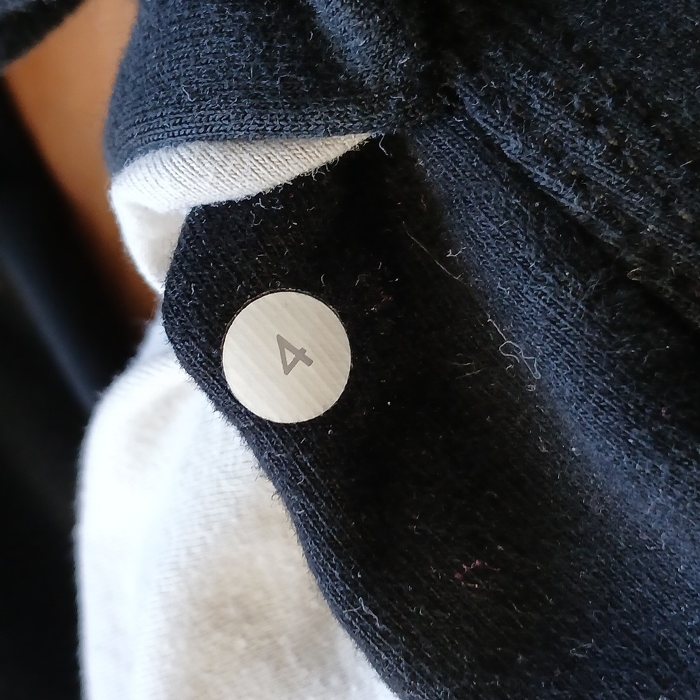 lululemon athletica Black Wrap-Front Jacket - Picture 7 of 10